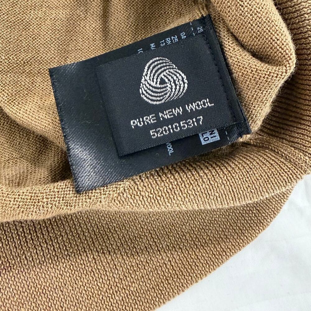 Uniqlo Pure Wool Sweater - Picture 7 of 9